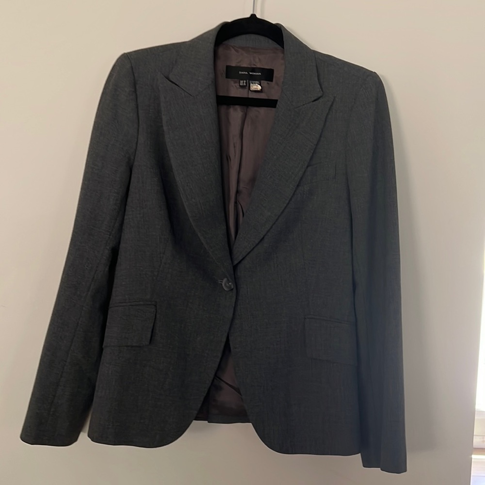Zara Woman grey suit.